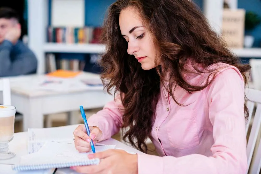 How a USMLE Step 1 Prep Course Can Boost Your Score and Confidence