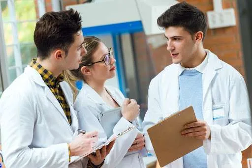 Listening to Other Med Student's Advice.